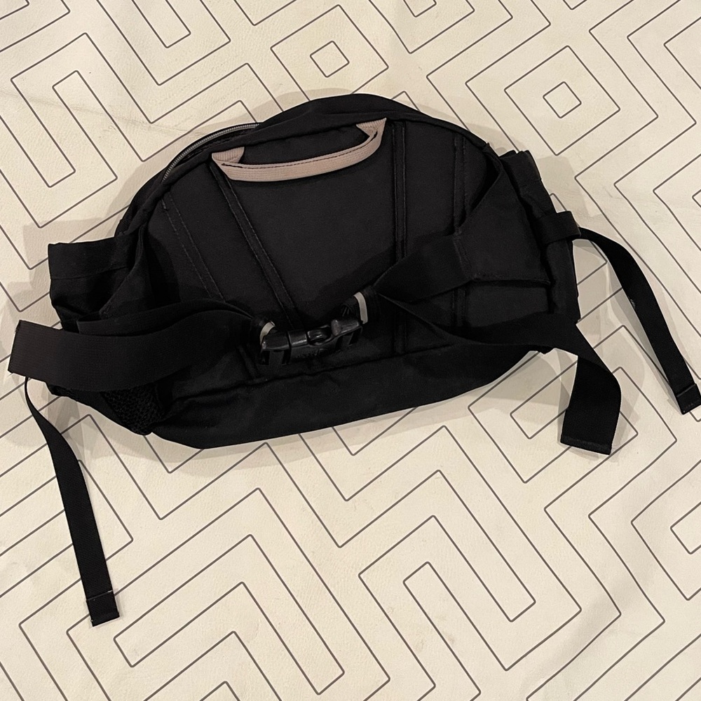 The North Face Waist Belt Bag - Picture 7 of 10